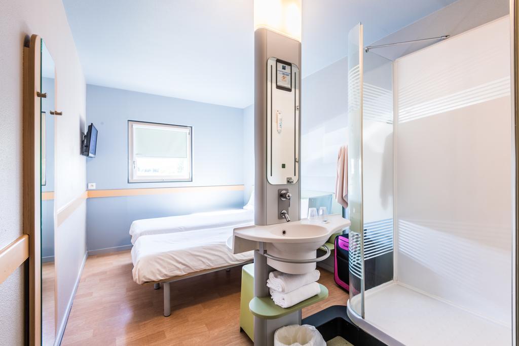 Ibis Budget Amberieu En Bugey/Chateau Gaillard A42 Eksteriør bilde